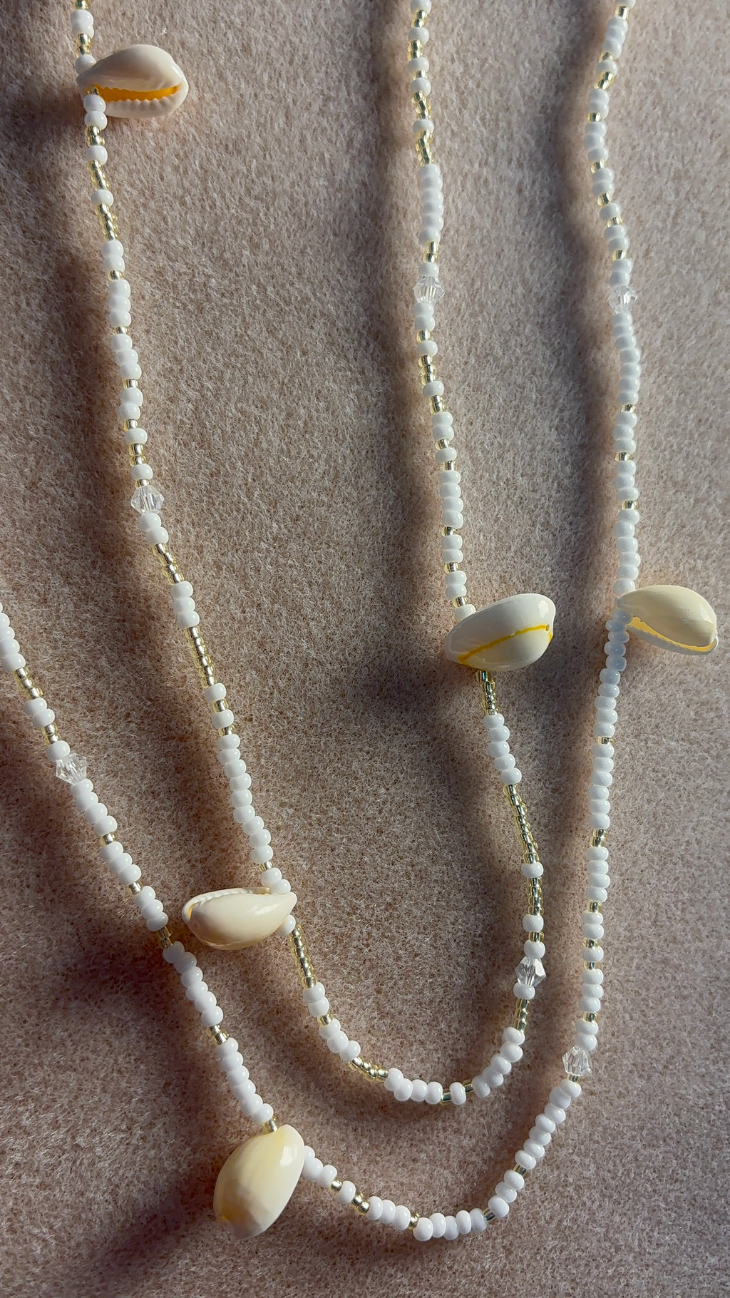 Shell waistbead