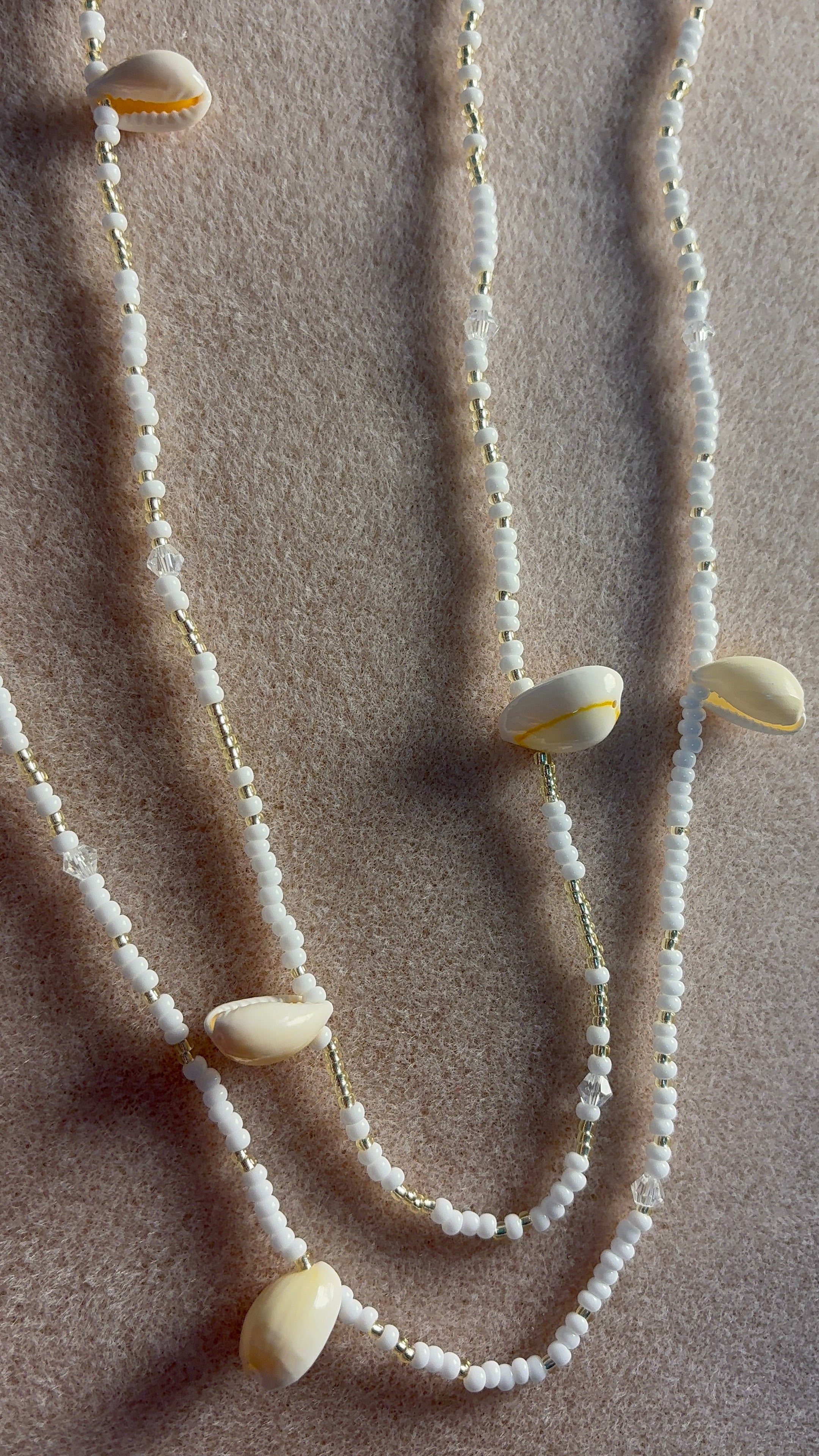 Shell waistbead