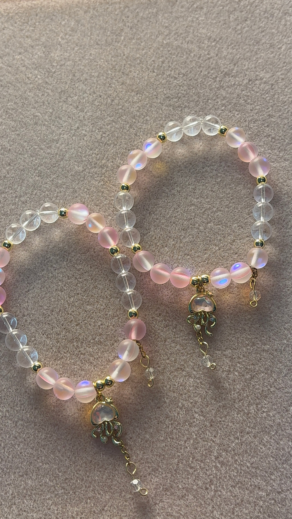 Dangle jelly fish - bracelet
